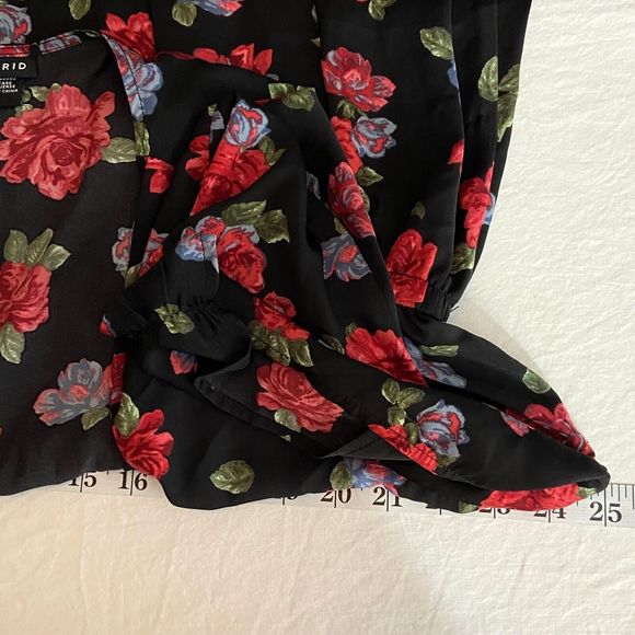 Torrid Black Floral Blouse - Picture 6 of 7
